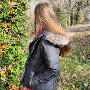 Columbia Women's Jacket  omnishield black size small hooded with fur trim